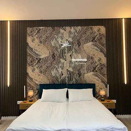 S8 Downtown Apartments With Optional Garage บูดาเปสต์ ภายนอก รูปภาพ